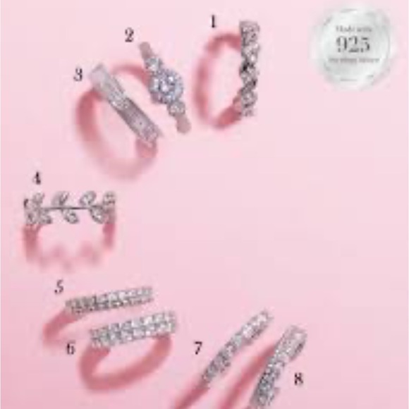 Charmed Aroma EarCuff Collection Candle - Picture 3 of 7